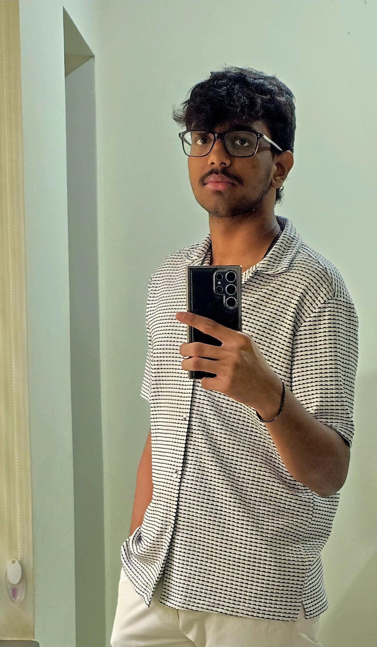 Salluri Vivek